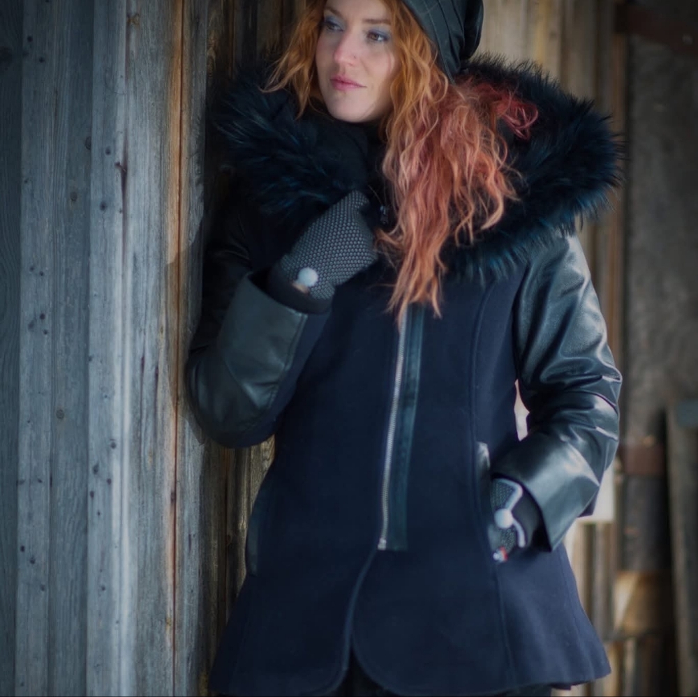 Women's Black Fur-Trimmed Jacket